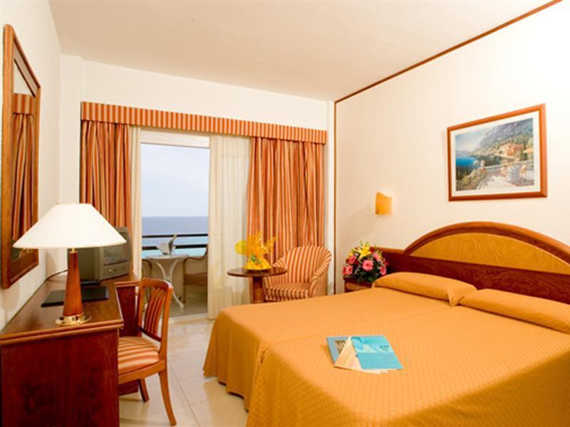 Cm Playa Del Moro Cala Millor (Mallorca) Exterior foto